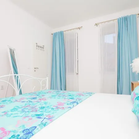 Main Square Apartment Pula