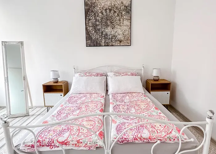 Main Square Appartement